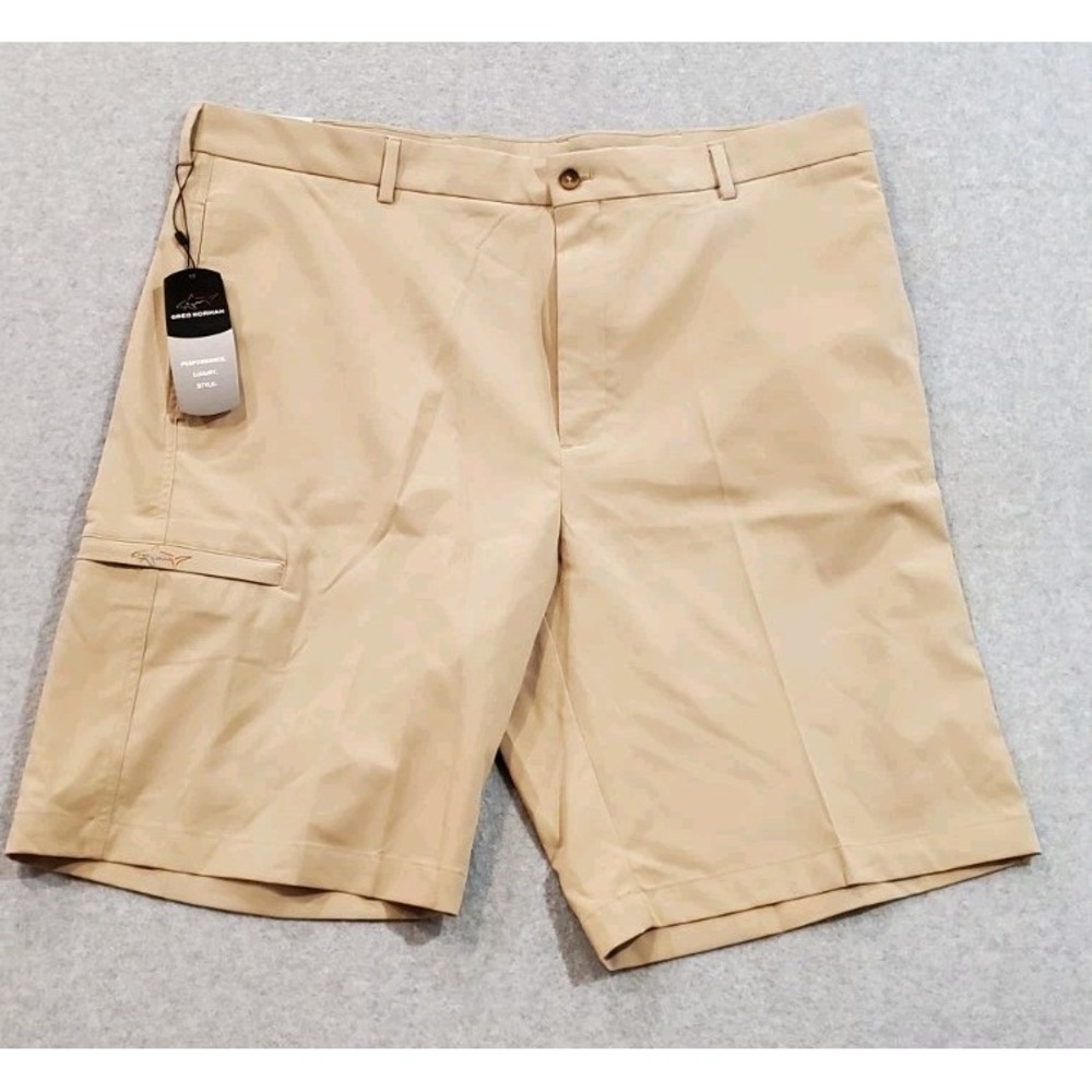 NWT Greg Norman Men's Performance Everbest Golf Shorts Brown Size 40‎ Inseam 9"